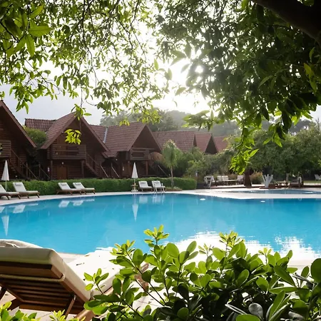 Woodline Hotel