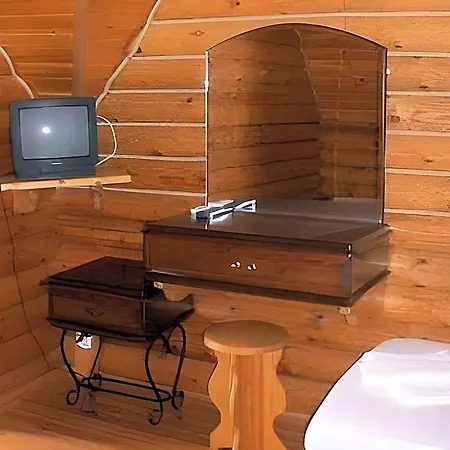 Woodline Hotel