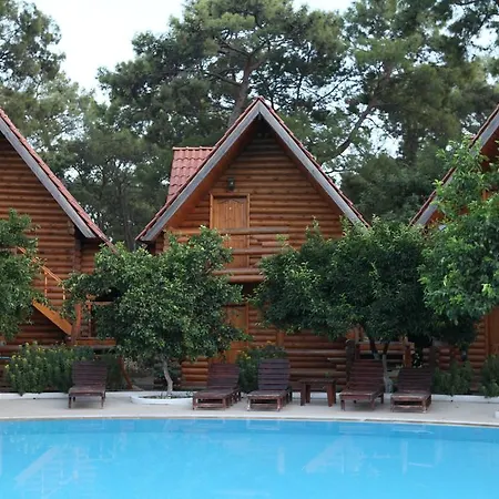 Woodline Hotel