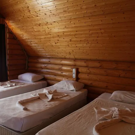 Woodline Hotel