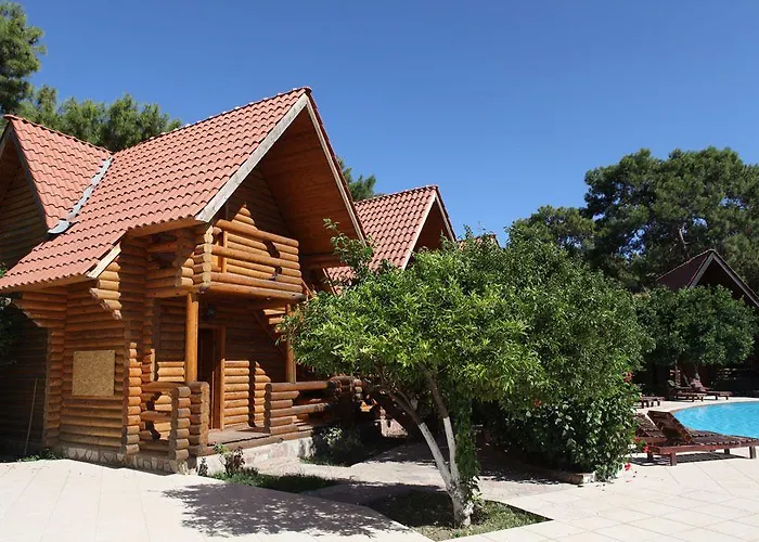 Woodline Отель 3*