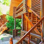 Hotel Woodline