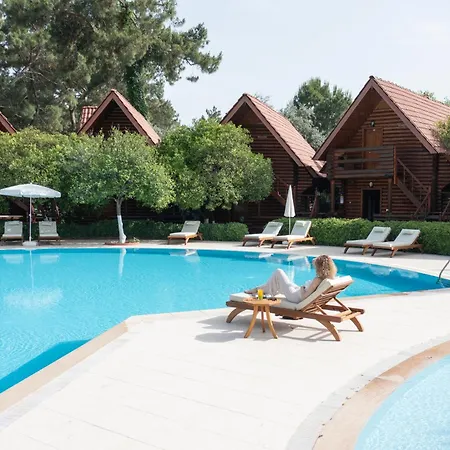 Woodline Szálloda 3*